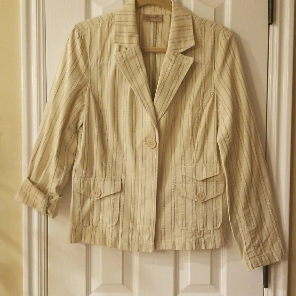Cream colored women's blazer